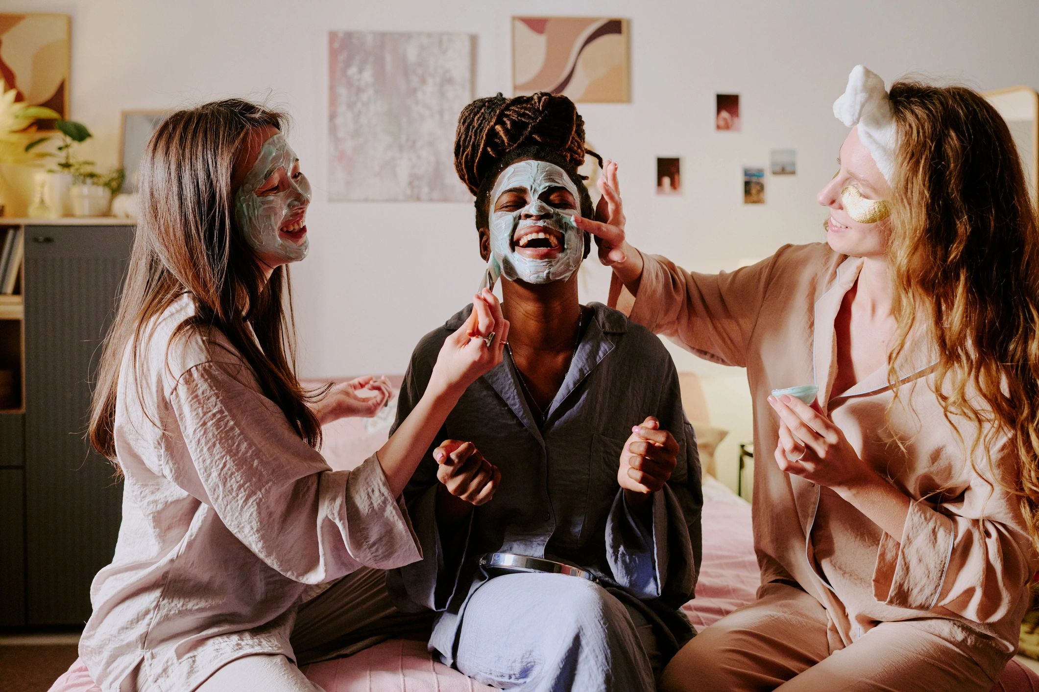 Friends enjoying a spa-style beauty party together